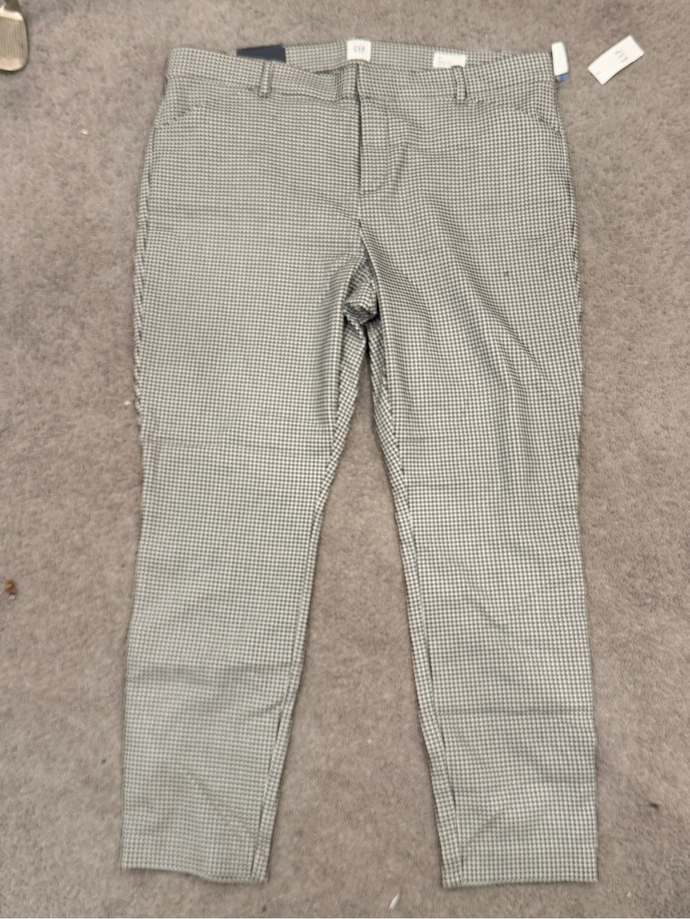 GAP Women’s Houndstooth Skinny Ankle Pant - Black & White